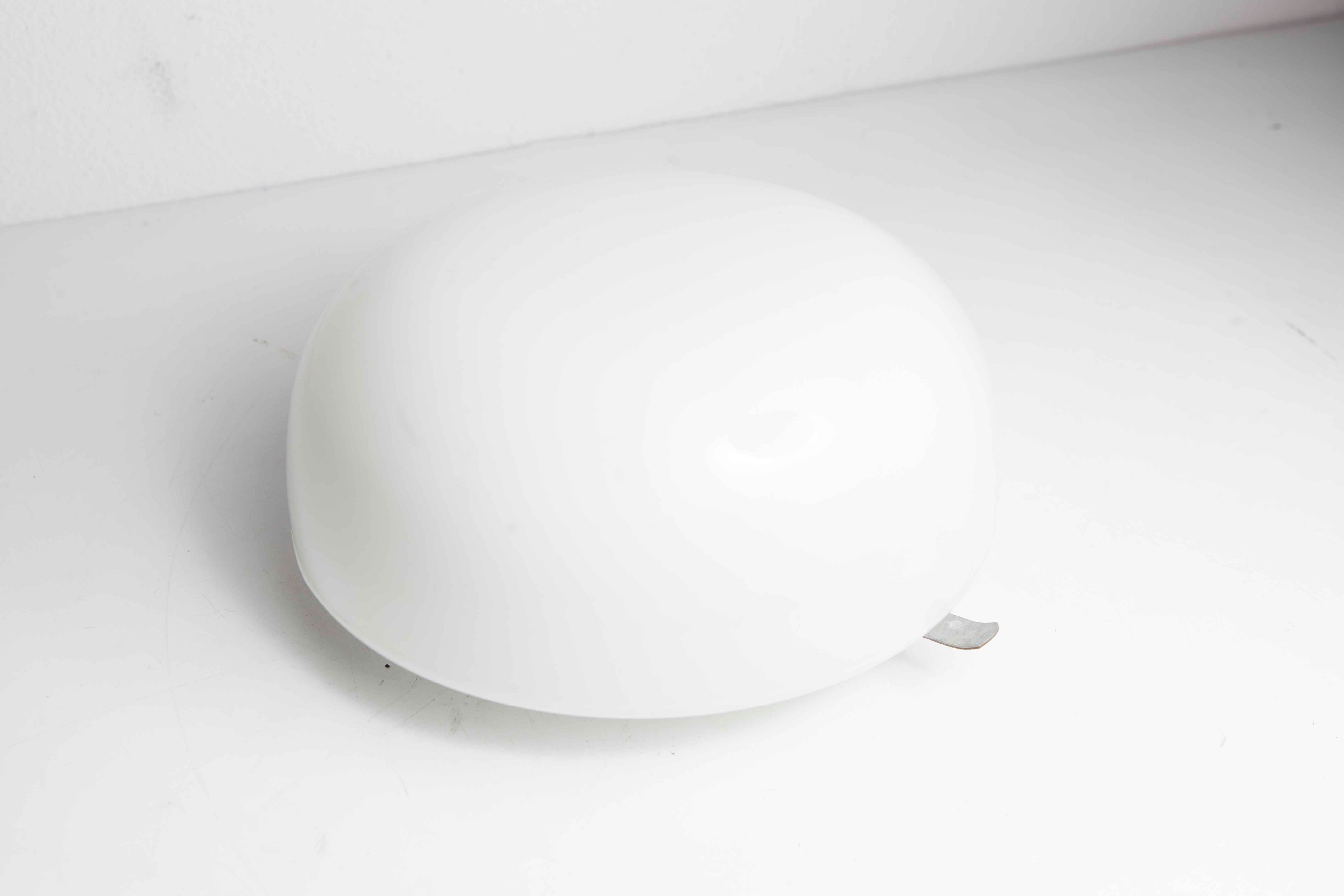 1960 Round white opaline