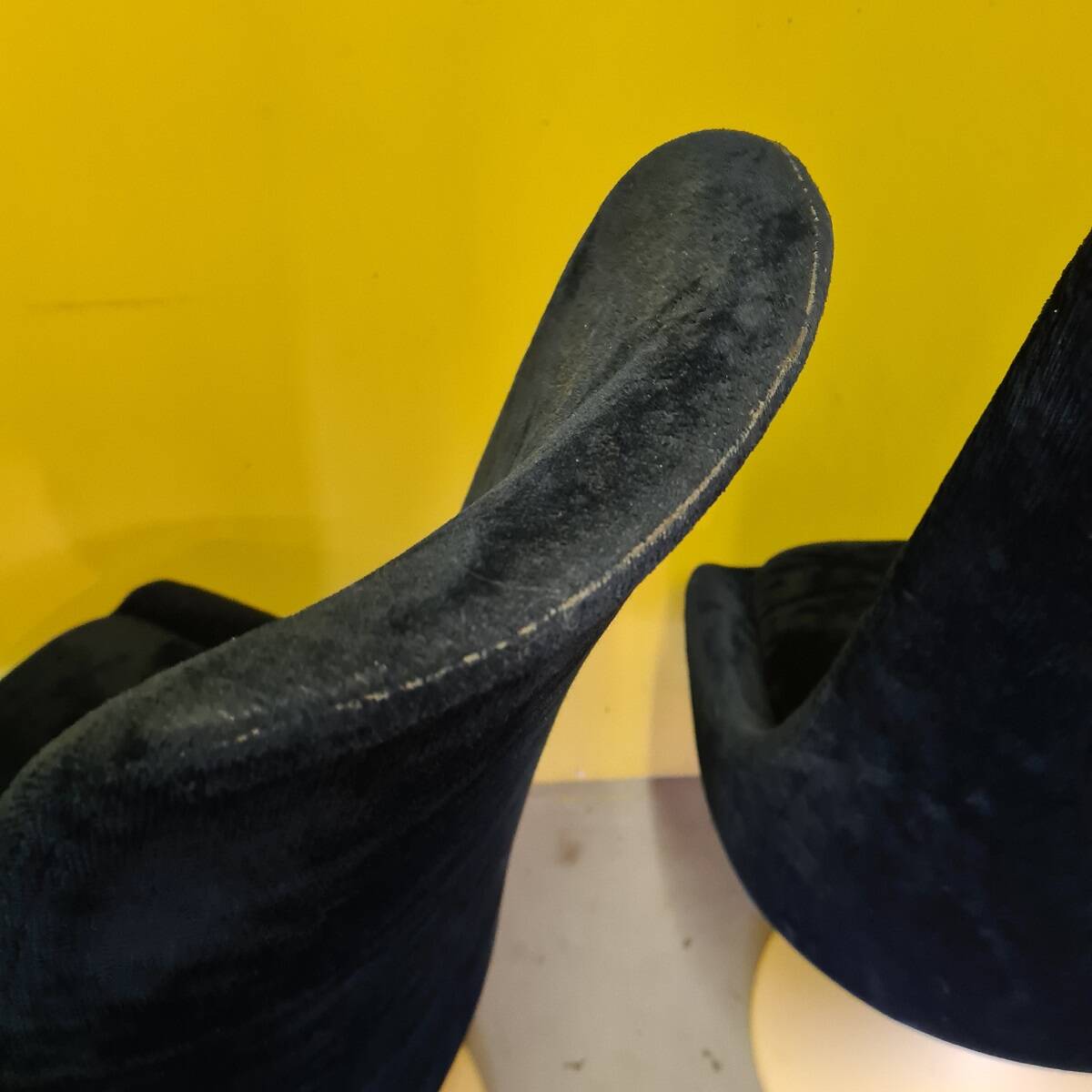 4 Space Age Swivel Dining Room Chairs From The 70s