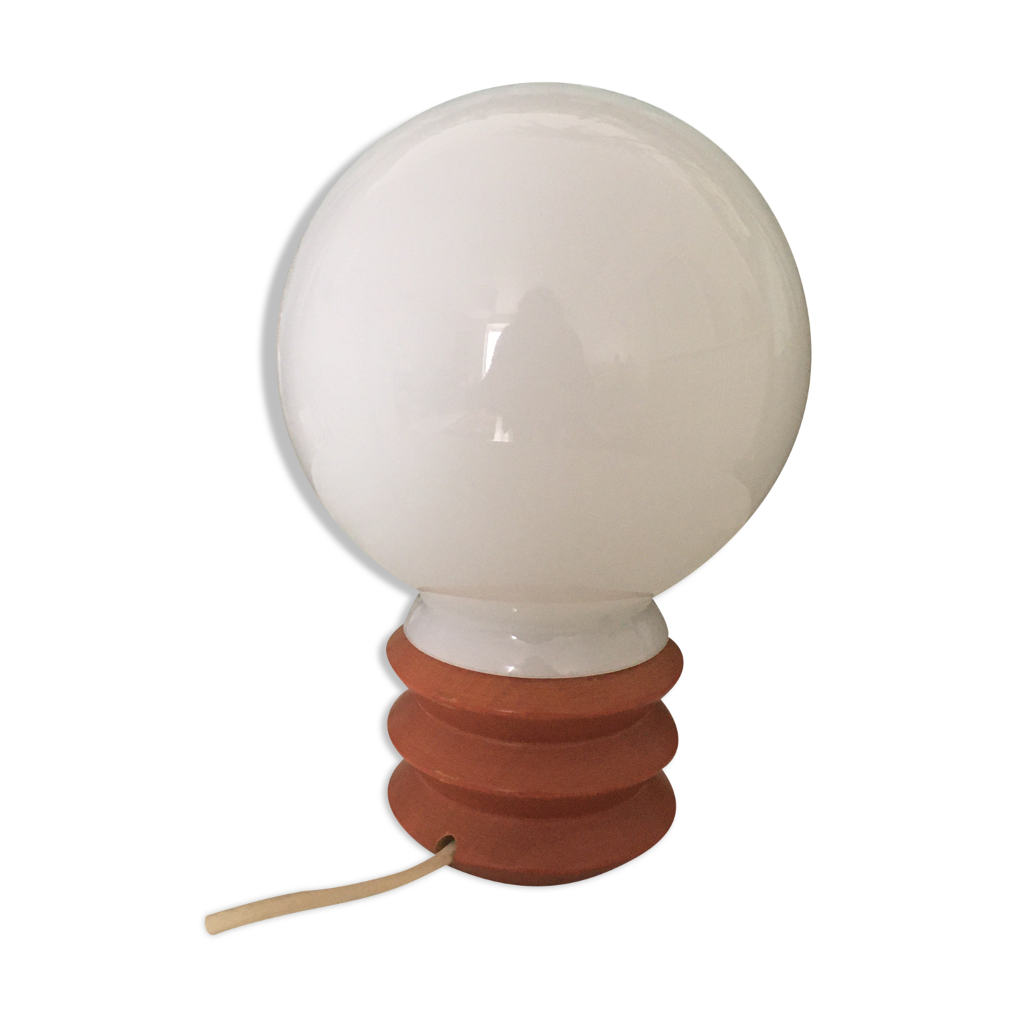 Lamp ball support wood