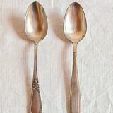 Lot 2 small silver spoons punched