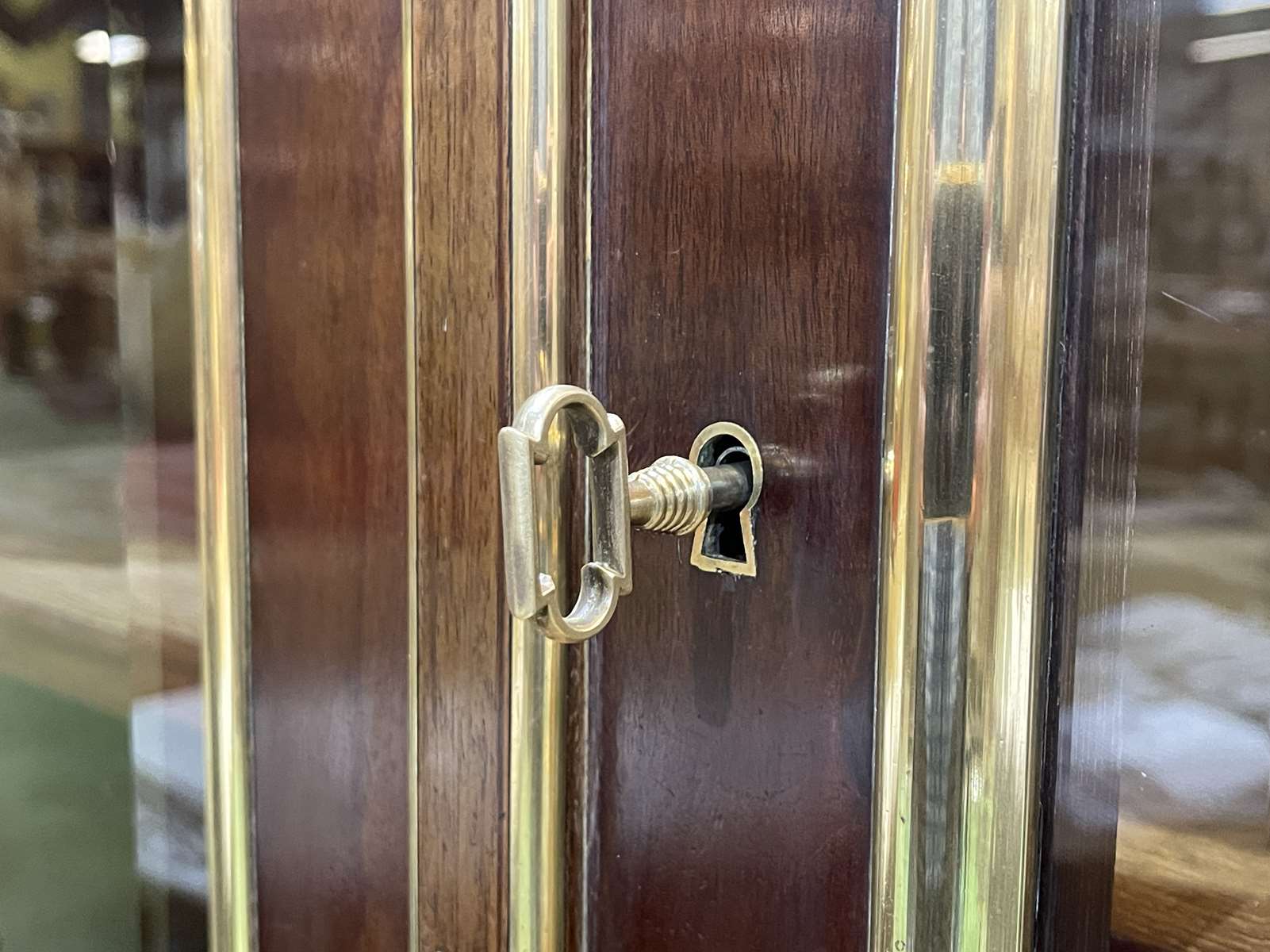 Napoleon III library in mahogany and brass fillet