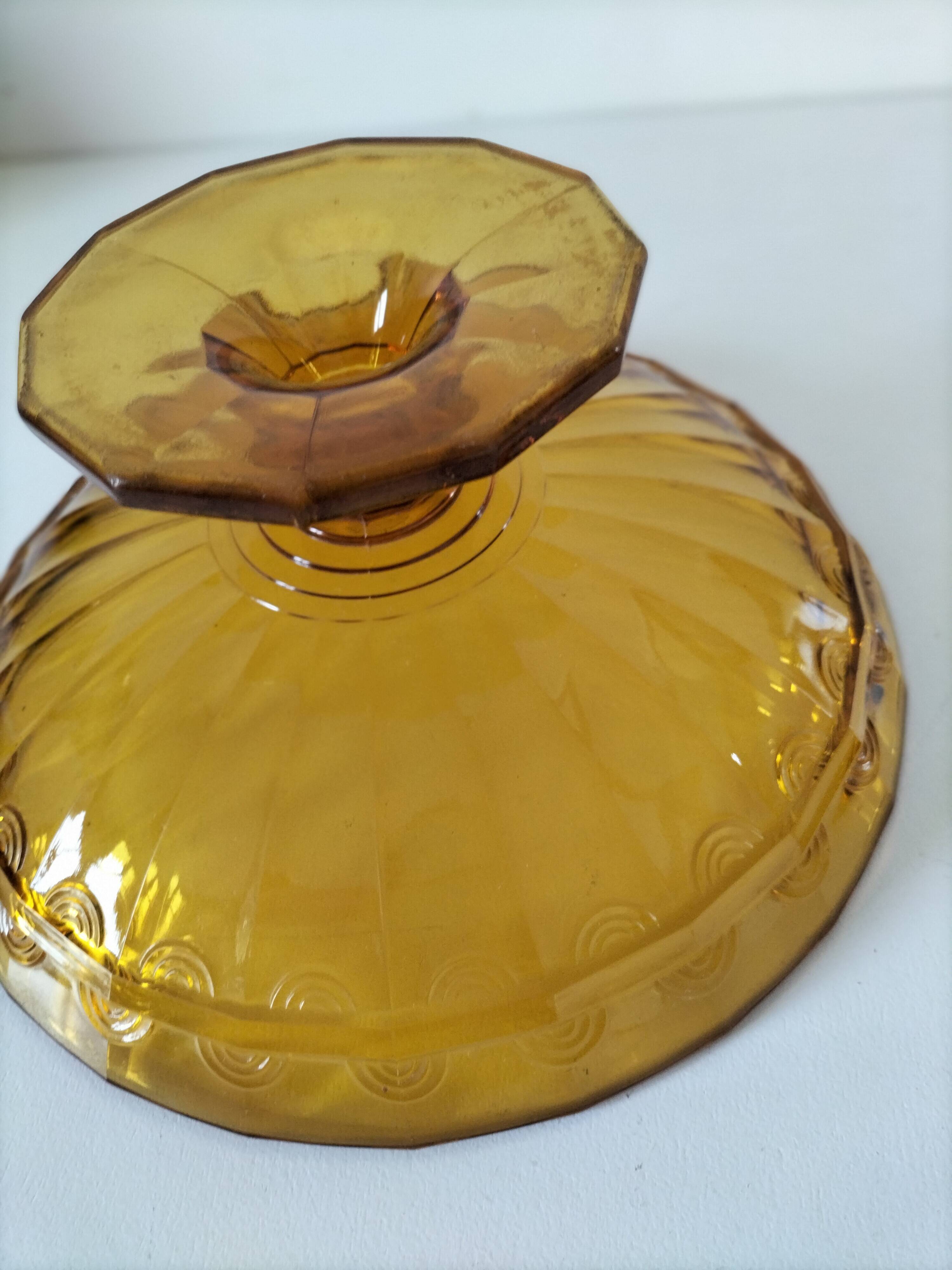Glass pedestal dish