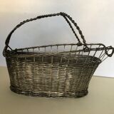 Metal bottle holder basket