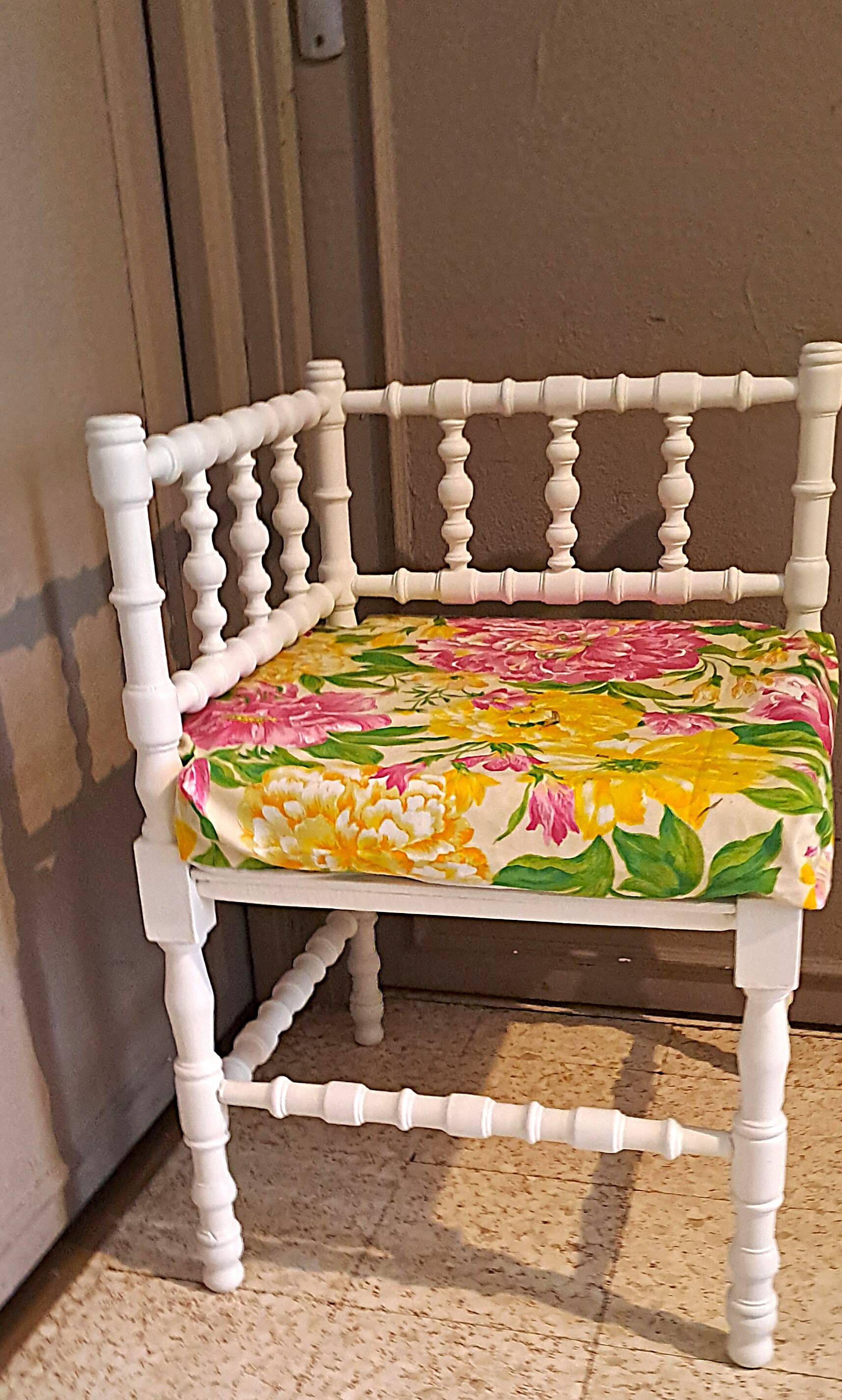 Fabric and wood corner armchair, comfort, relax, 1920s