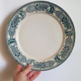 2 flat old plates (ø 25 cm) earthenware terre de fer creil montereau massena