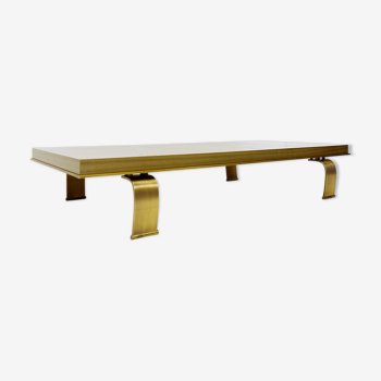 Table basse contemporaine en laiton