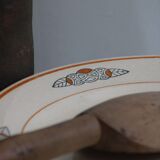 Ceramic standing dish