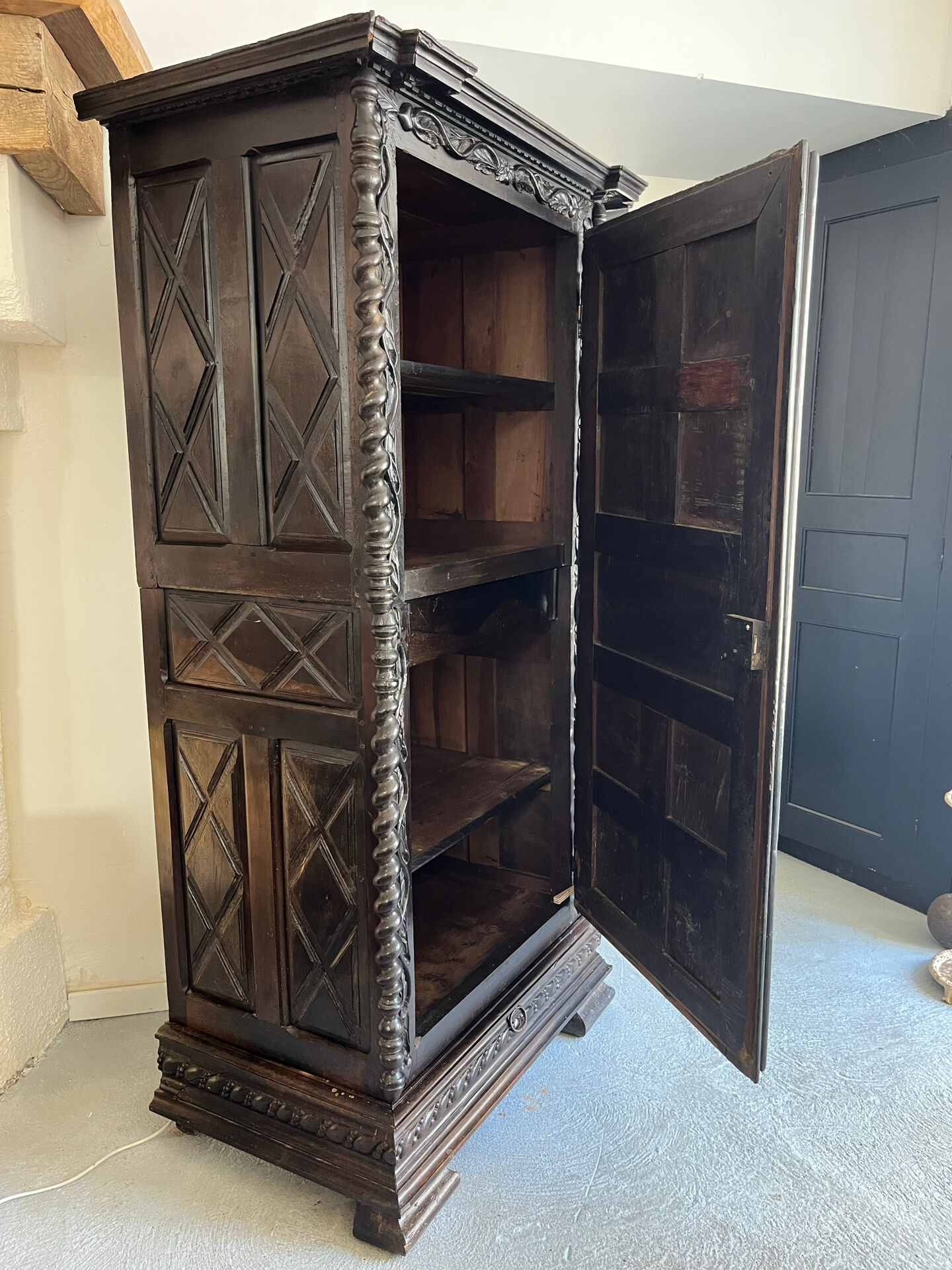 Wedding Bonnetière in Walnut in the Louis XIII style