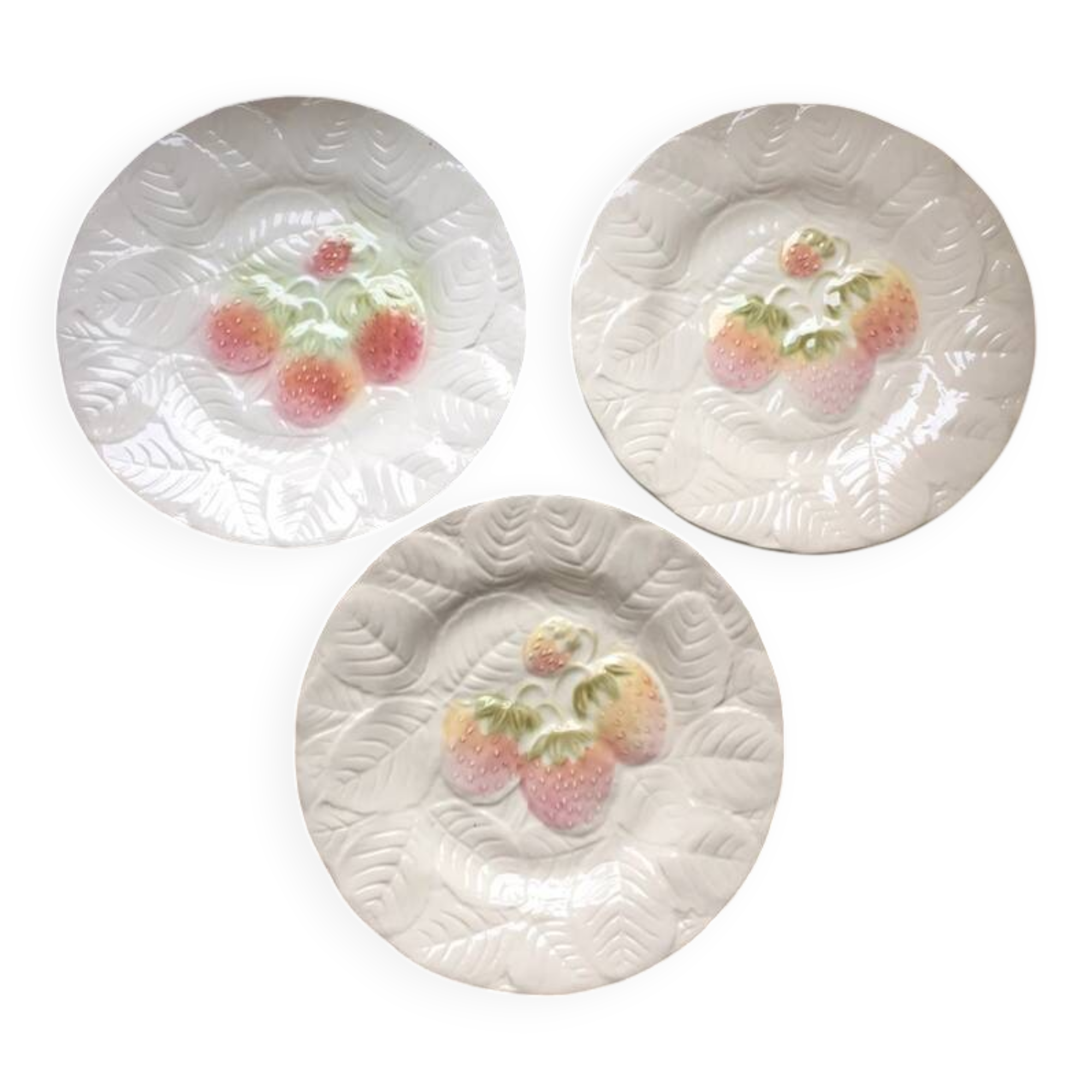 3 Barbotine Salins Strawberry Plates 19.5 cm