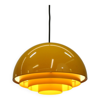 Yellow design classic - Fog and Morup - Jo Hammerborg - Model Milieu