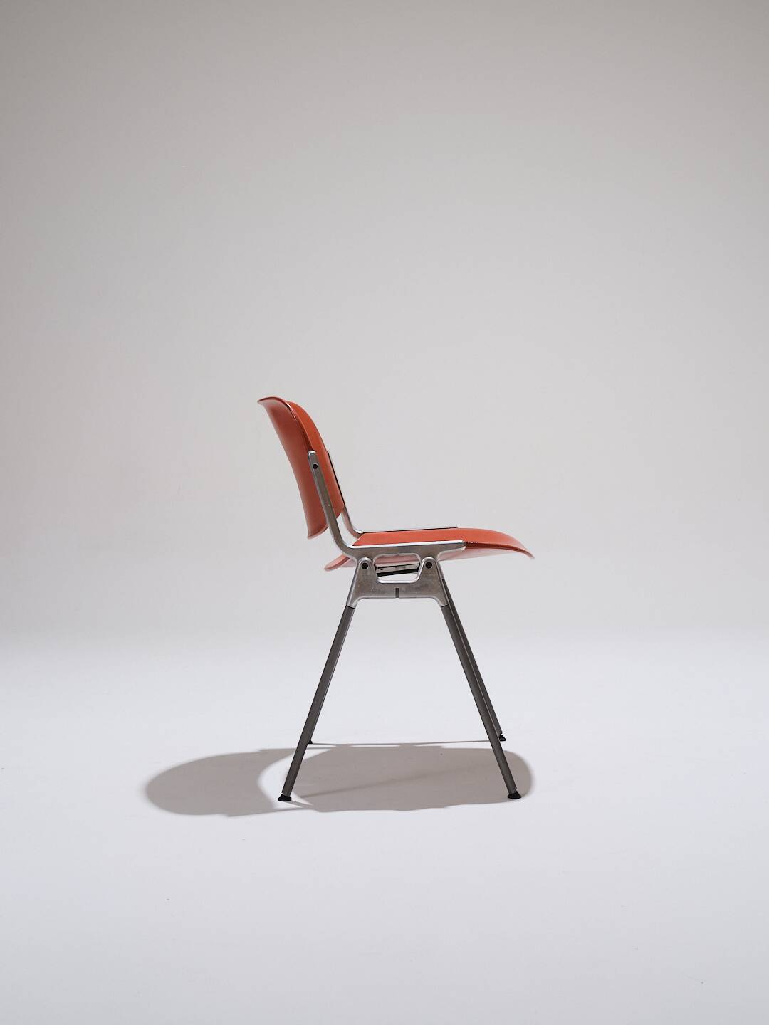 Set de 4 chaises empilables dsc 106 orange, Castelli, G. Piretti, 1970s