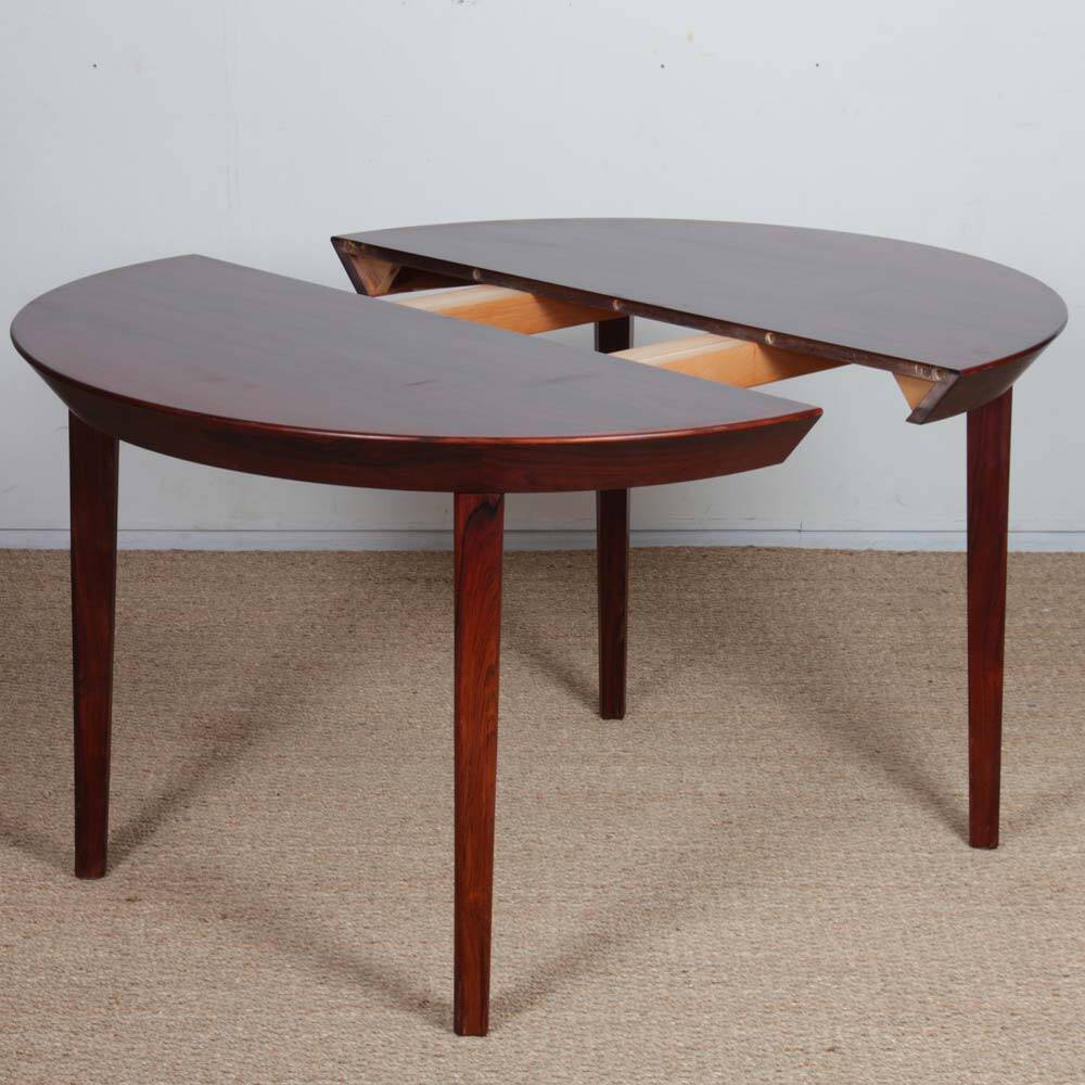 Round extendable table by Ole Hald for Gudme Møbelfabrik, 1960