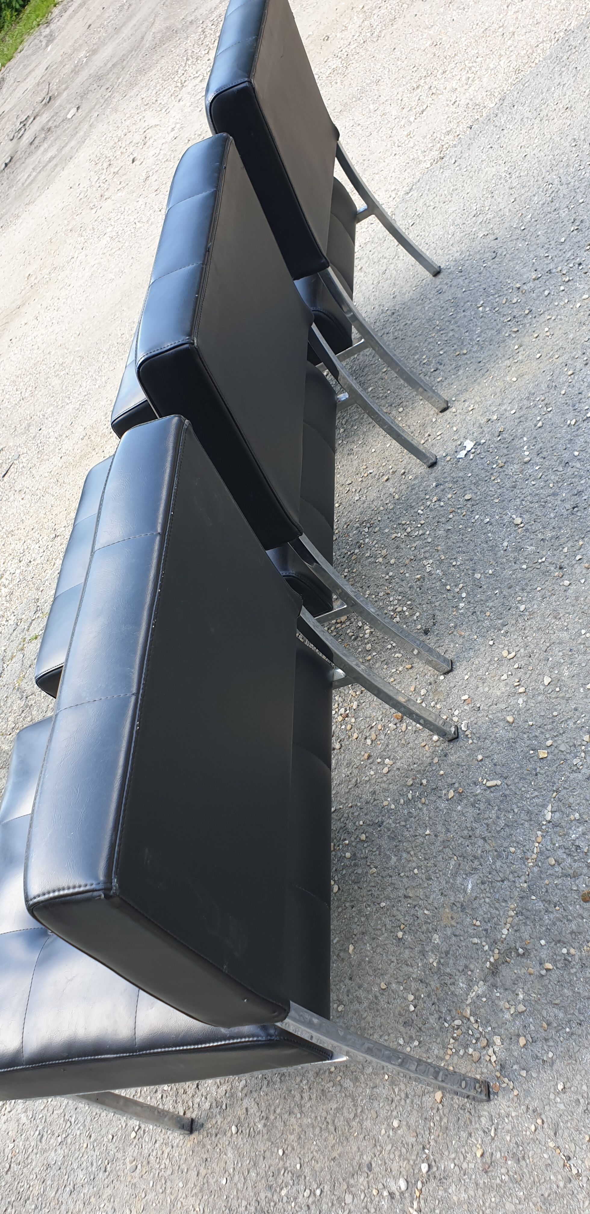 Armchairs 'capiton' black