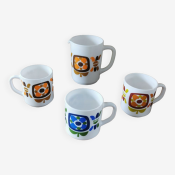 Set de 3 tasses et une verseuse Mobil vintage