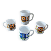 Set of 3 cups and a vintage Mobil pourer