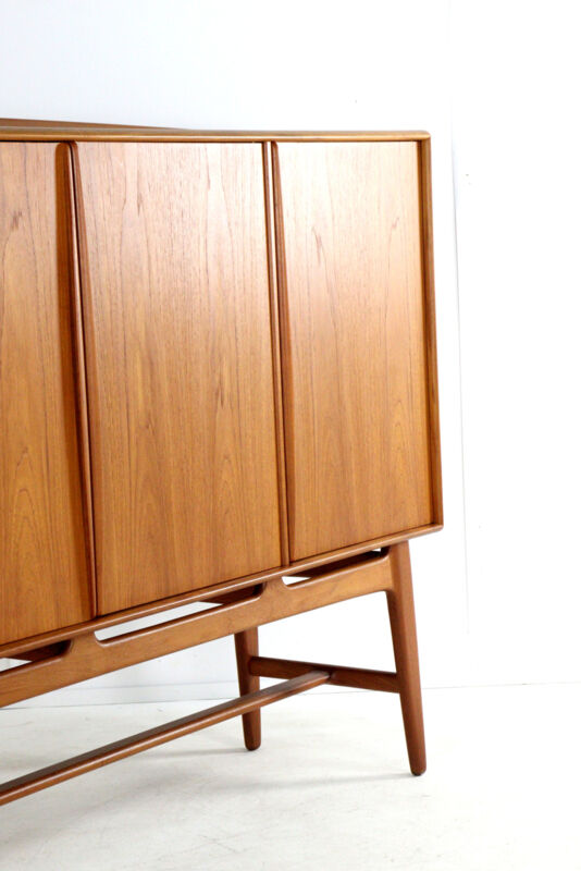 Svend Aage Madsen for K. Knudsen & Søn highboard | 195 cm