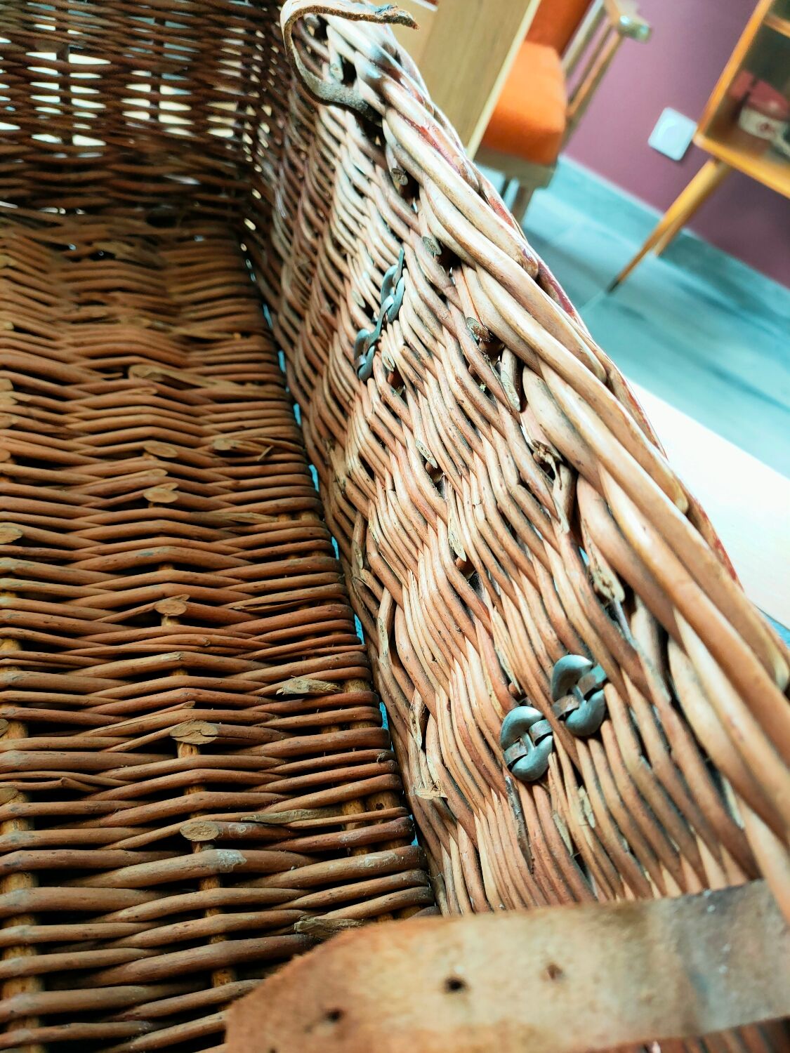 Coracle vintage wicker picnic basket