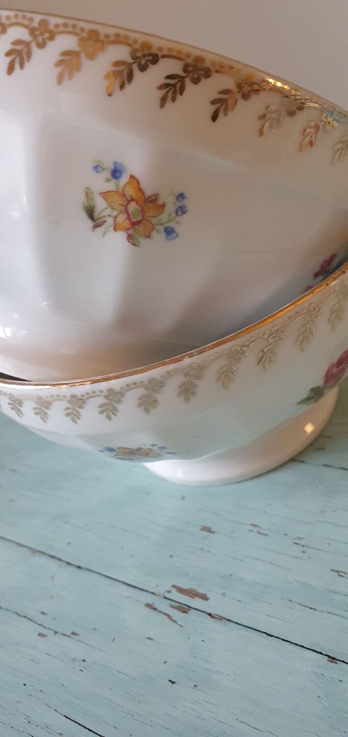 Chauvigny porcelain floral bowls