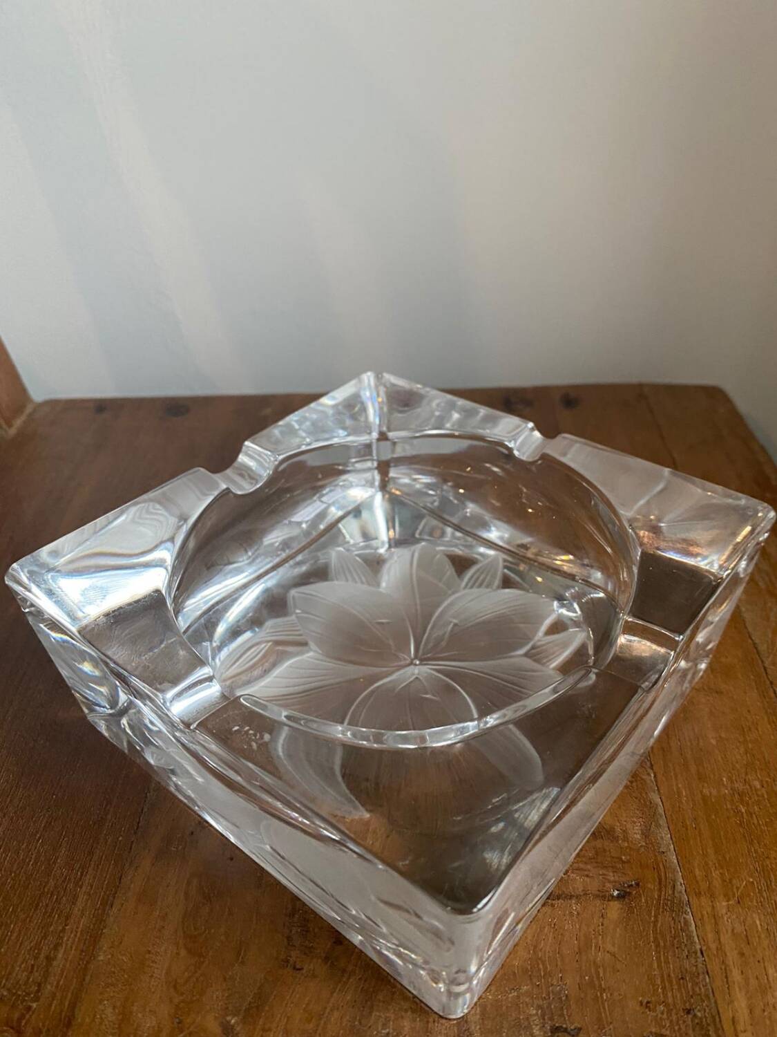 Durand crystal ashtray