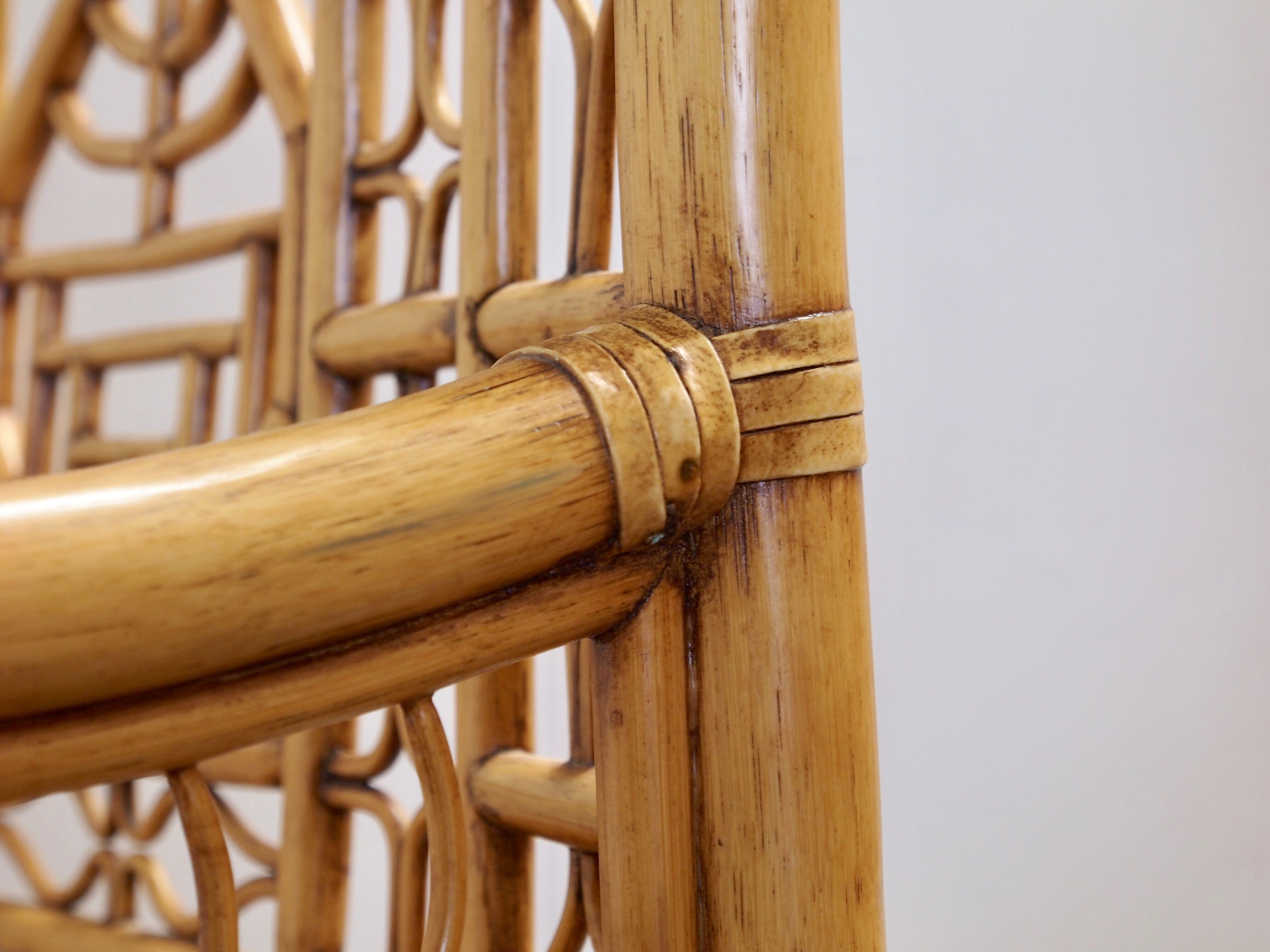 Set of 4 vintage oriental rattan chairs