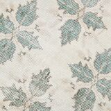 Tapis persan ancien ivoire et vert à motifs géométriques, 198x296