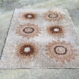 70s Dralon rug