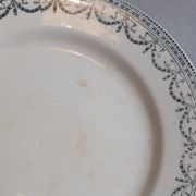 Set 6 flat plates in Iron Earth Salins Garland Louis XVI - Lot 9