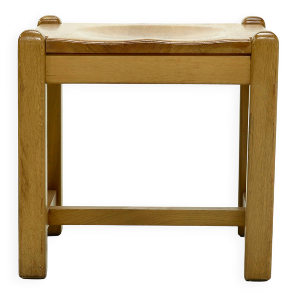 Tabouret en chêne blond massif avec assise sculptée, années 1970