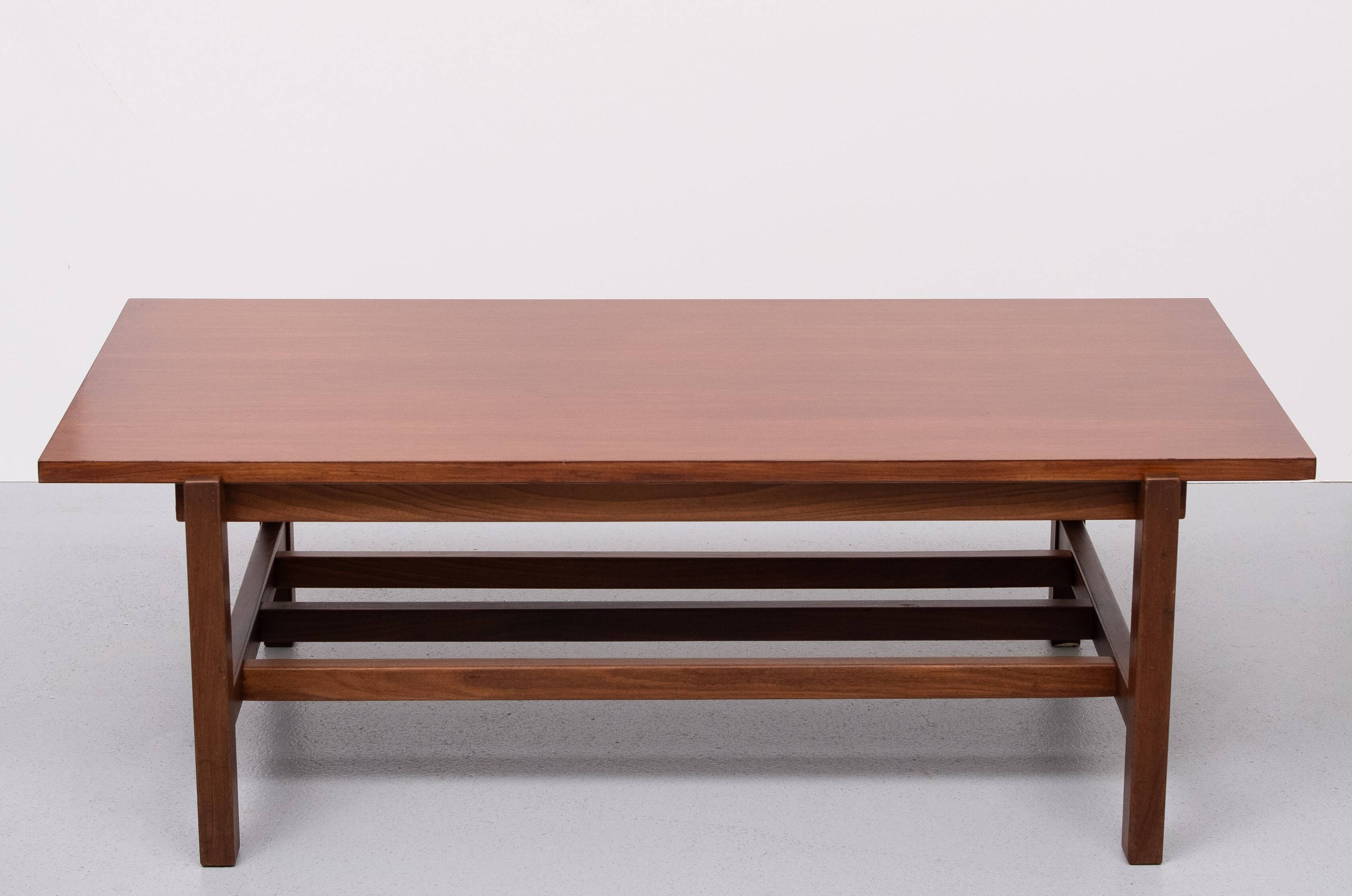 Pastoe Coffee table Model TH08 van Cees Braakman 1960s