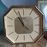 Vintage Citizen 1960s quartz clock