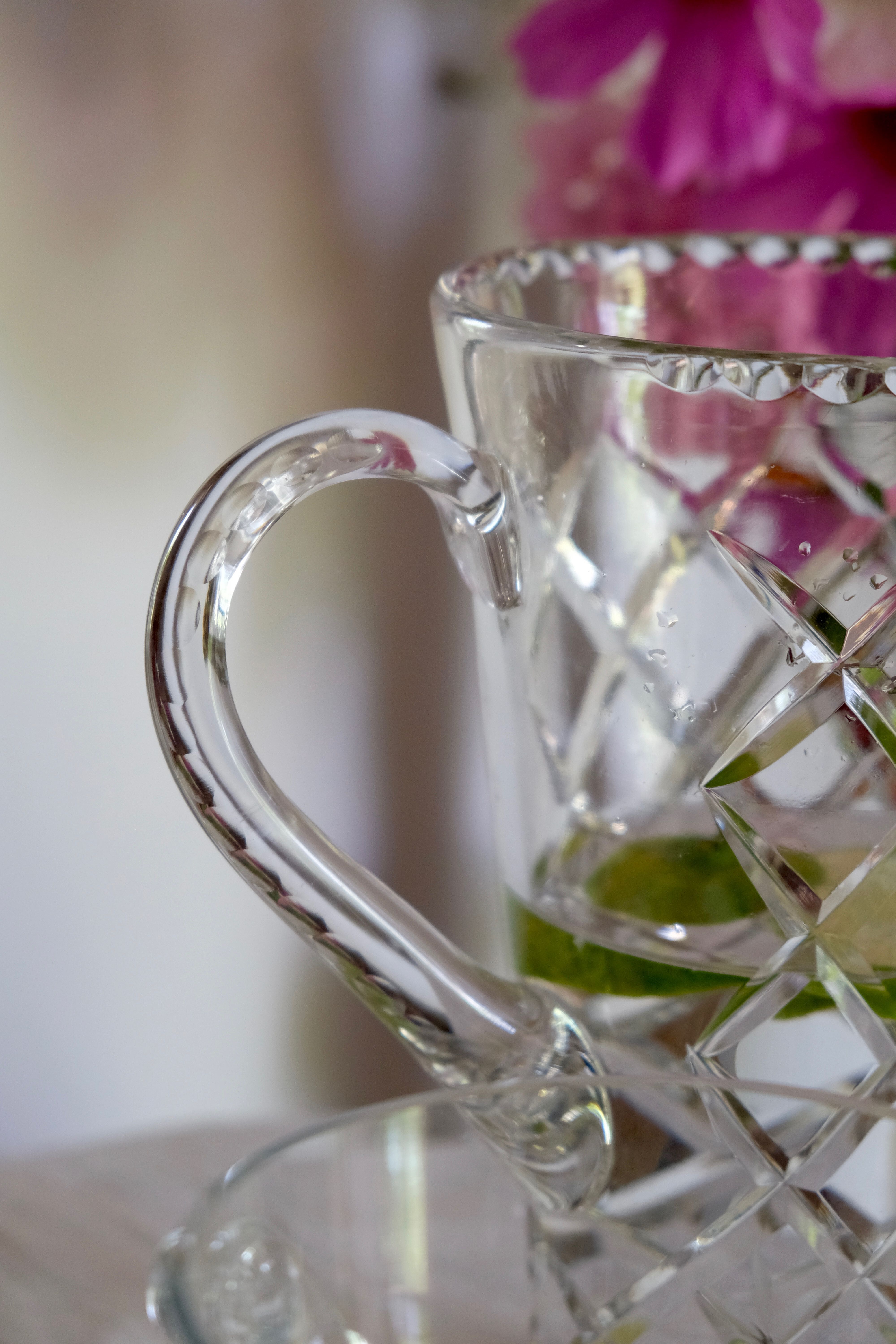 Broc in cut crystal 50s