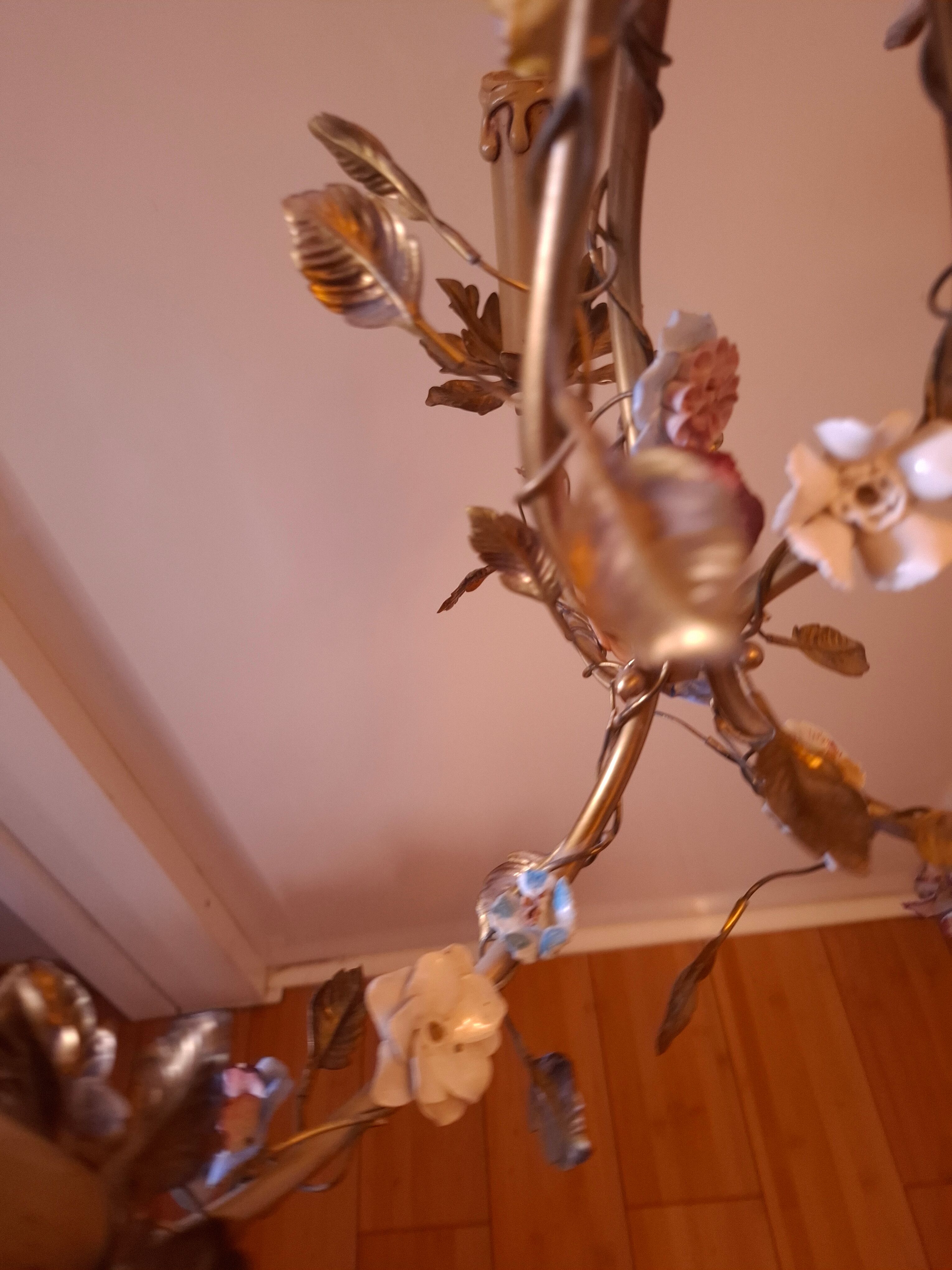 Lustre flower decoration