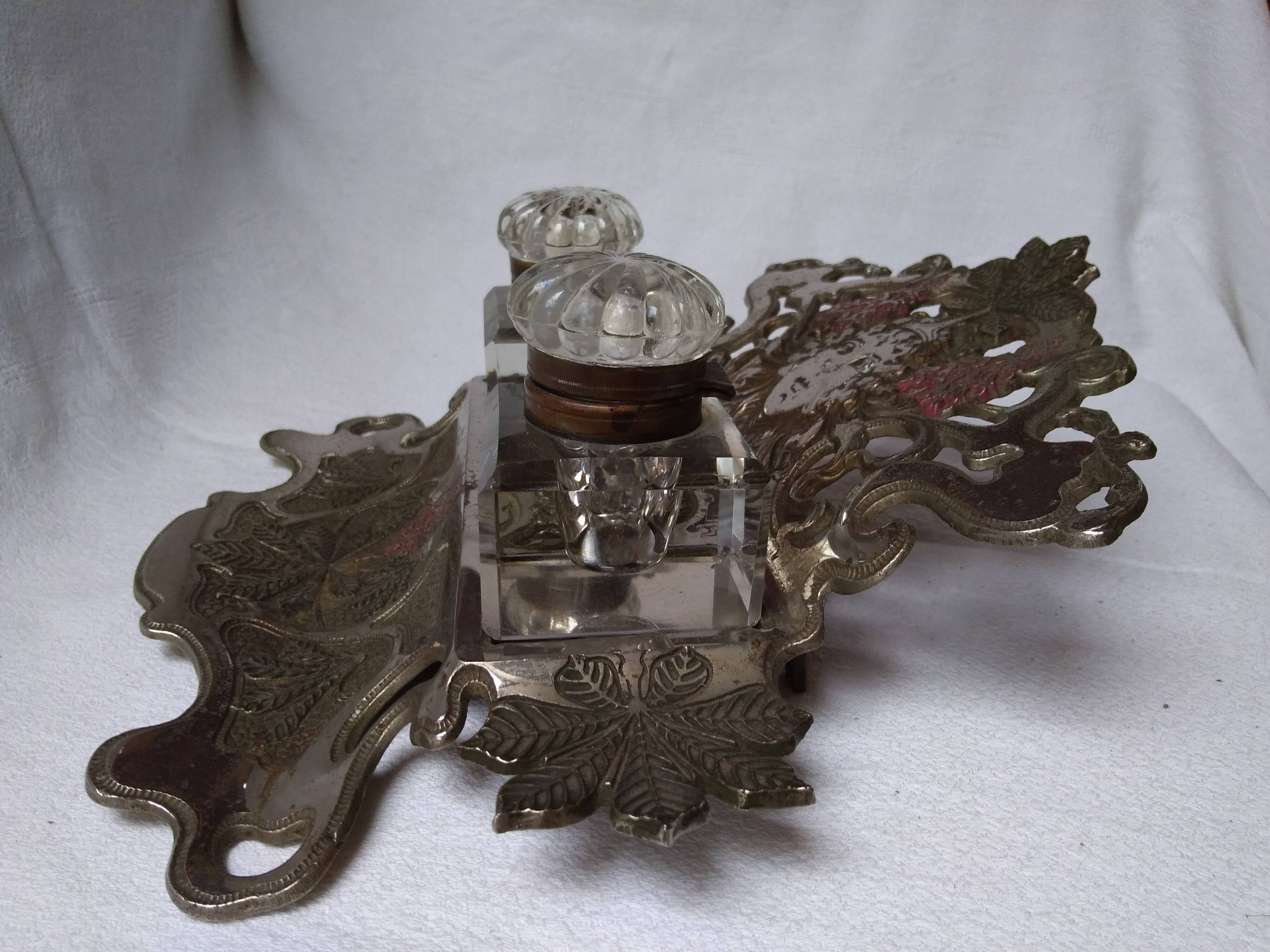 Ink art nouveau