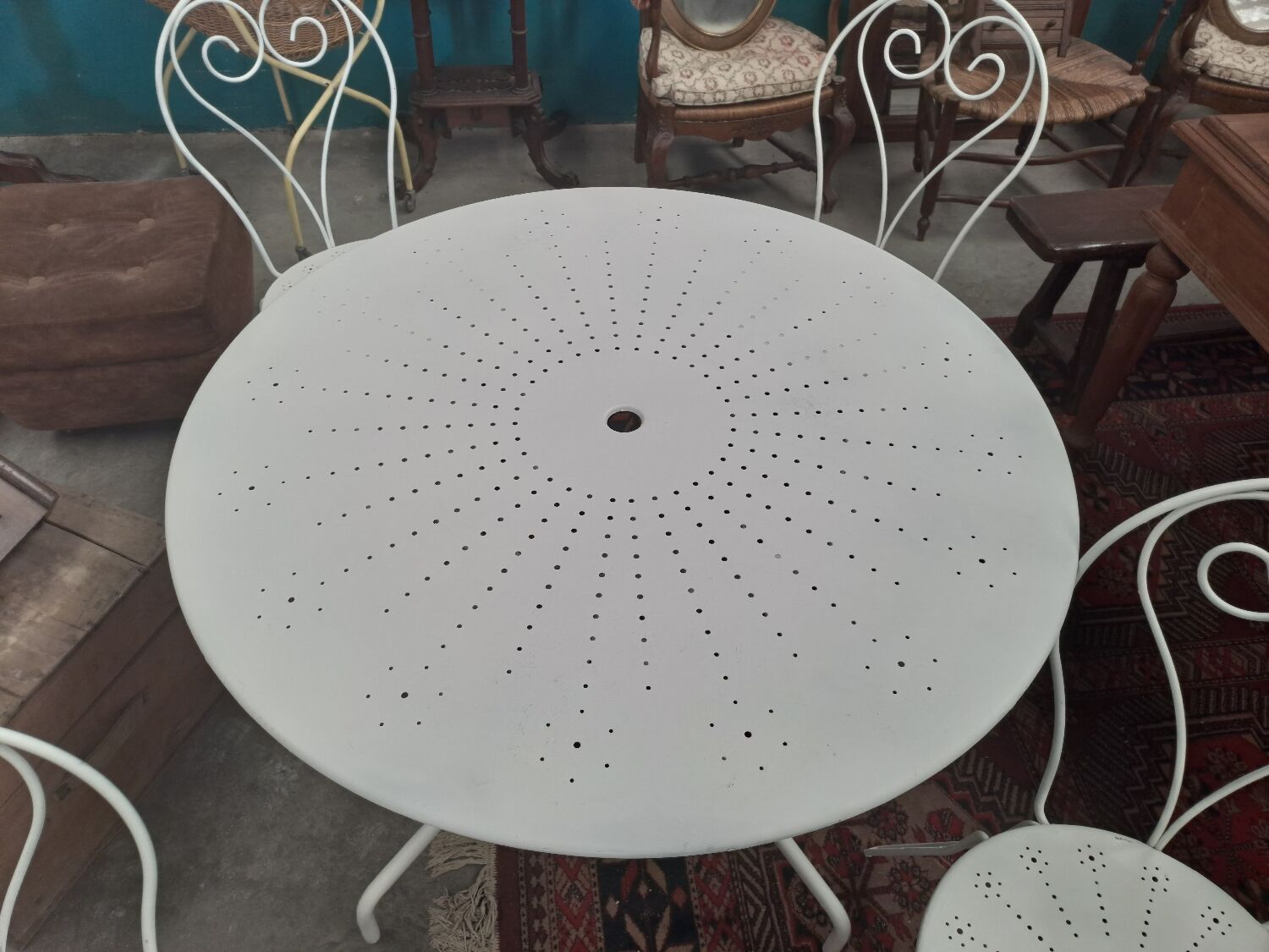 Salon de jardin en fer forgé