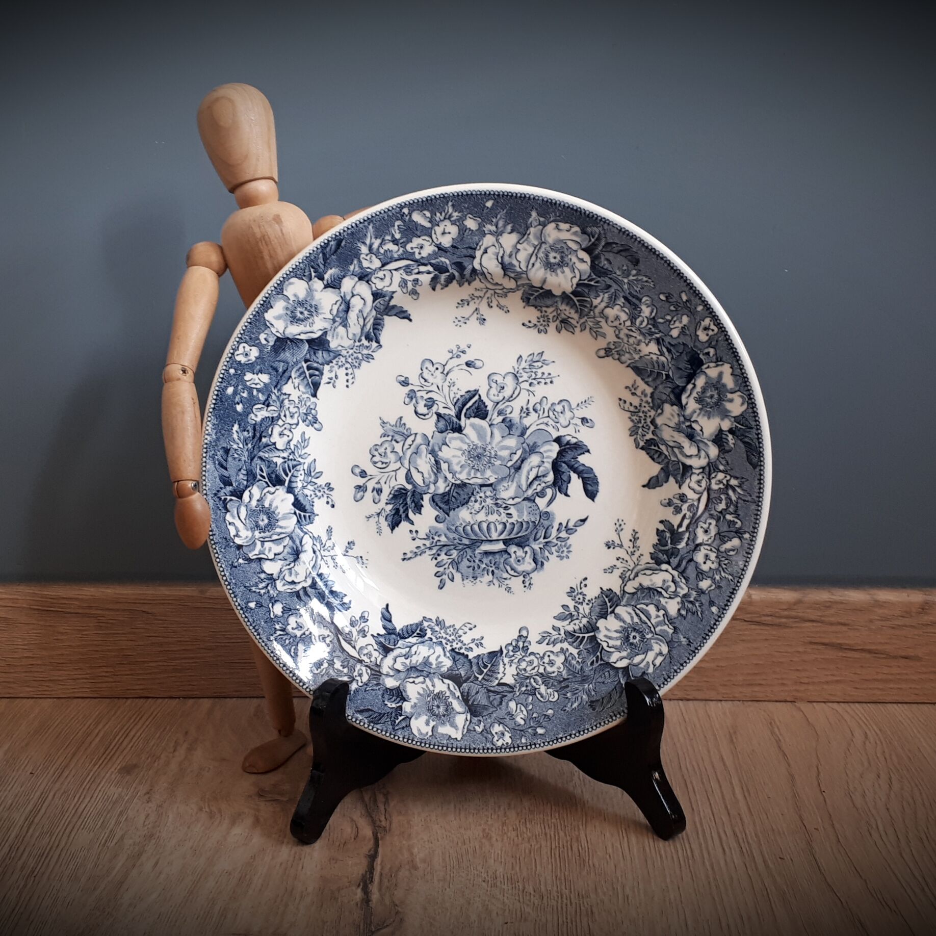 Deep plate REGOUT Balmopal