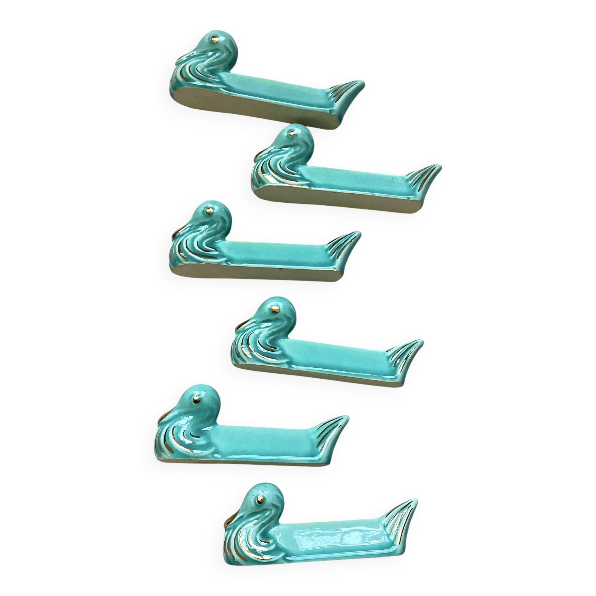 Duck-shaped ceramic knife rest