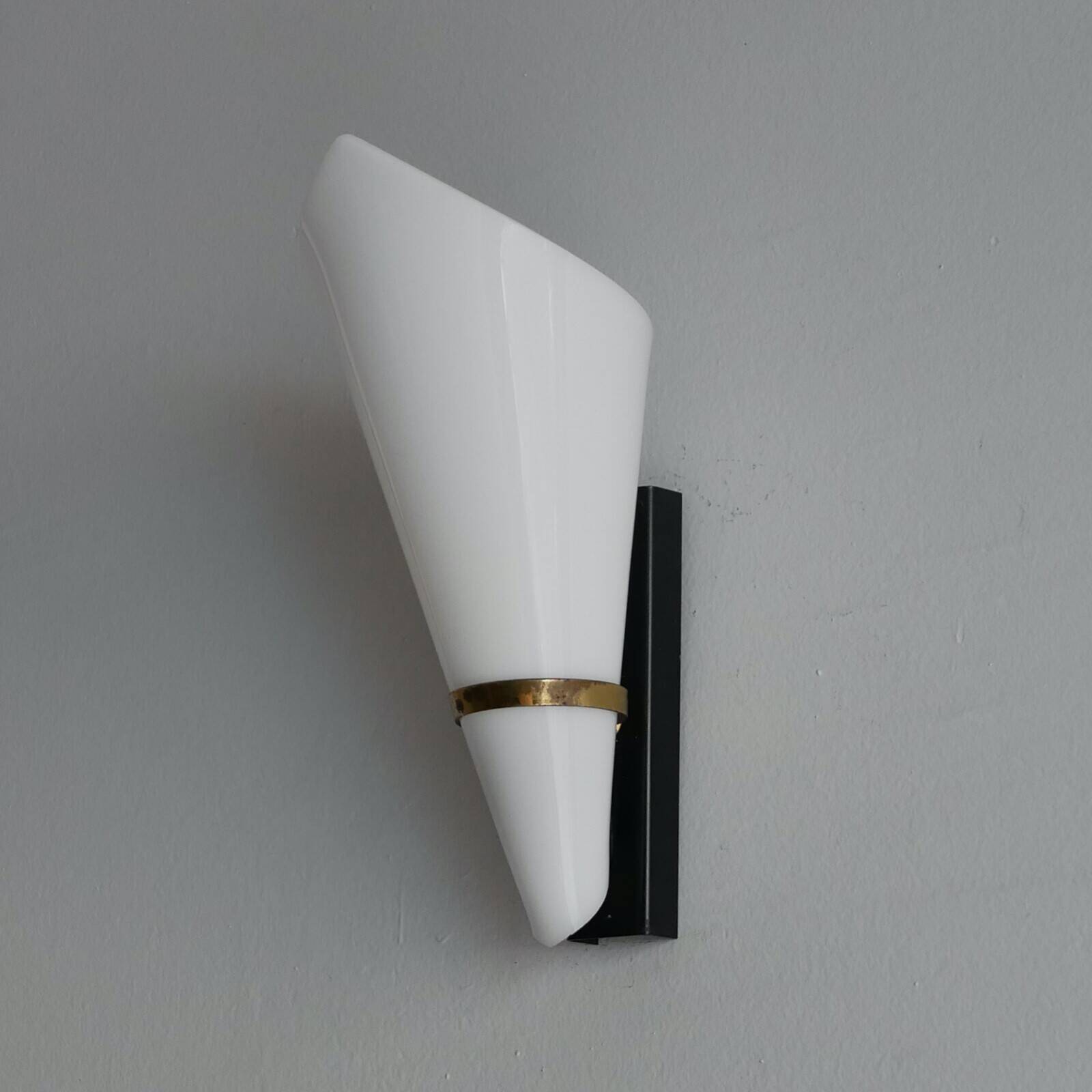 Appliques des années 50 - Plexiglas et laiton - Appliques murales - Stilnovo Arteluce Stilux