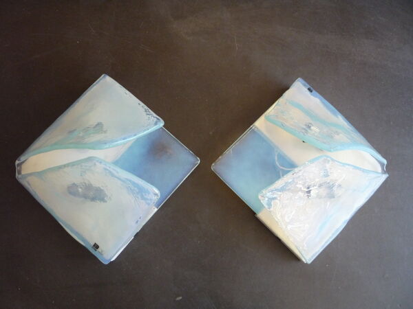 Paire d'appliques en verre opalescent par Carlo Nason