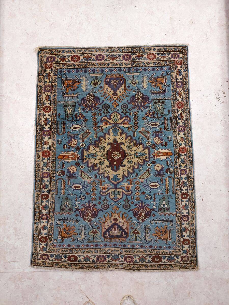 Qom Persian rug, handwoven silk and wool - 152 x 110 cm