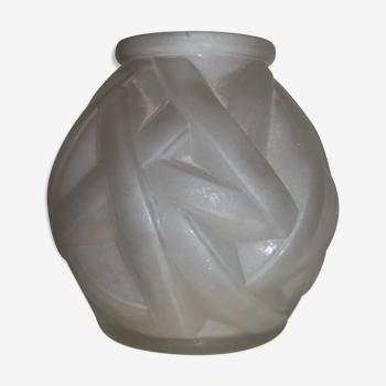 Vase boulke Art Déco en verre moulé
