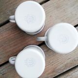 Set of cups and enamelled plate