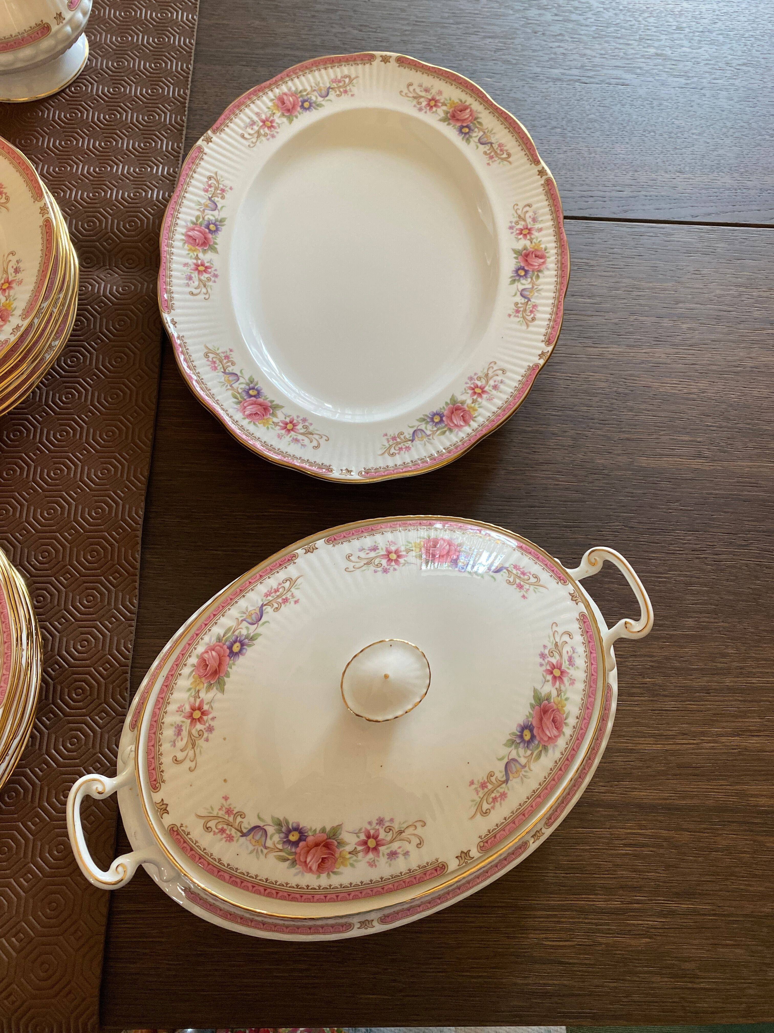 Queen's Richmond Dishes