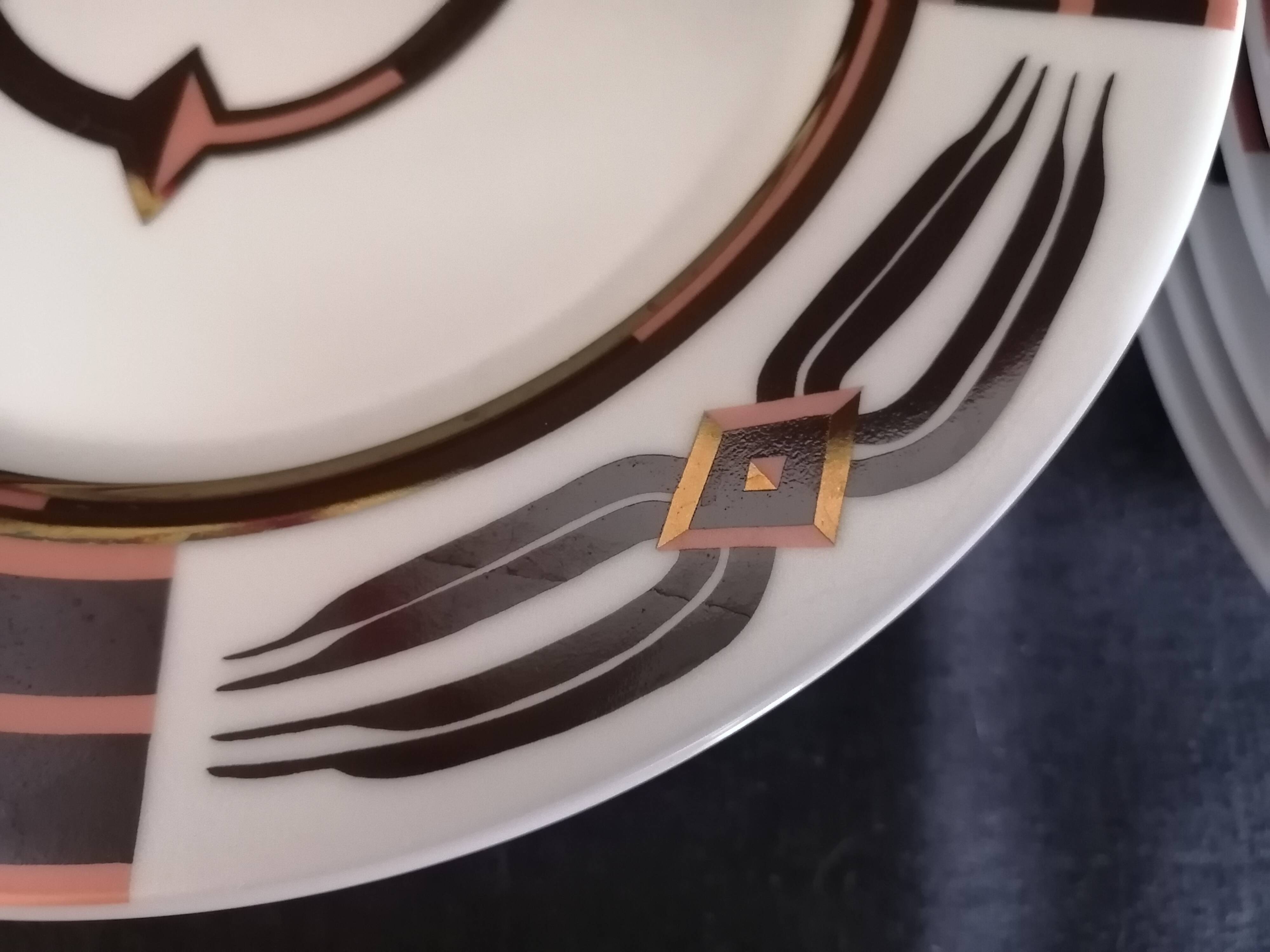 Geneviève Lethu, 1998 - 12 dessert plates, "L'or des Akans" model