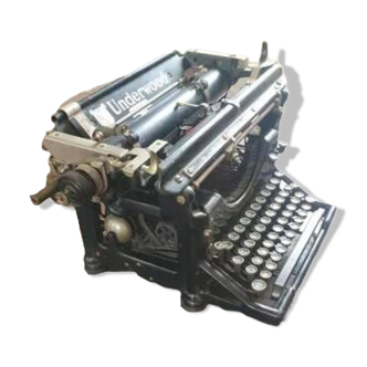 Underwood Typewriter No.3