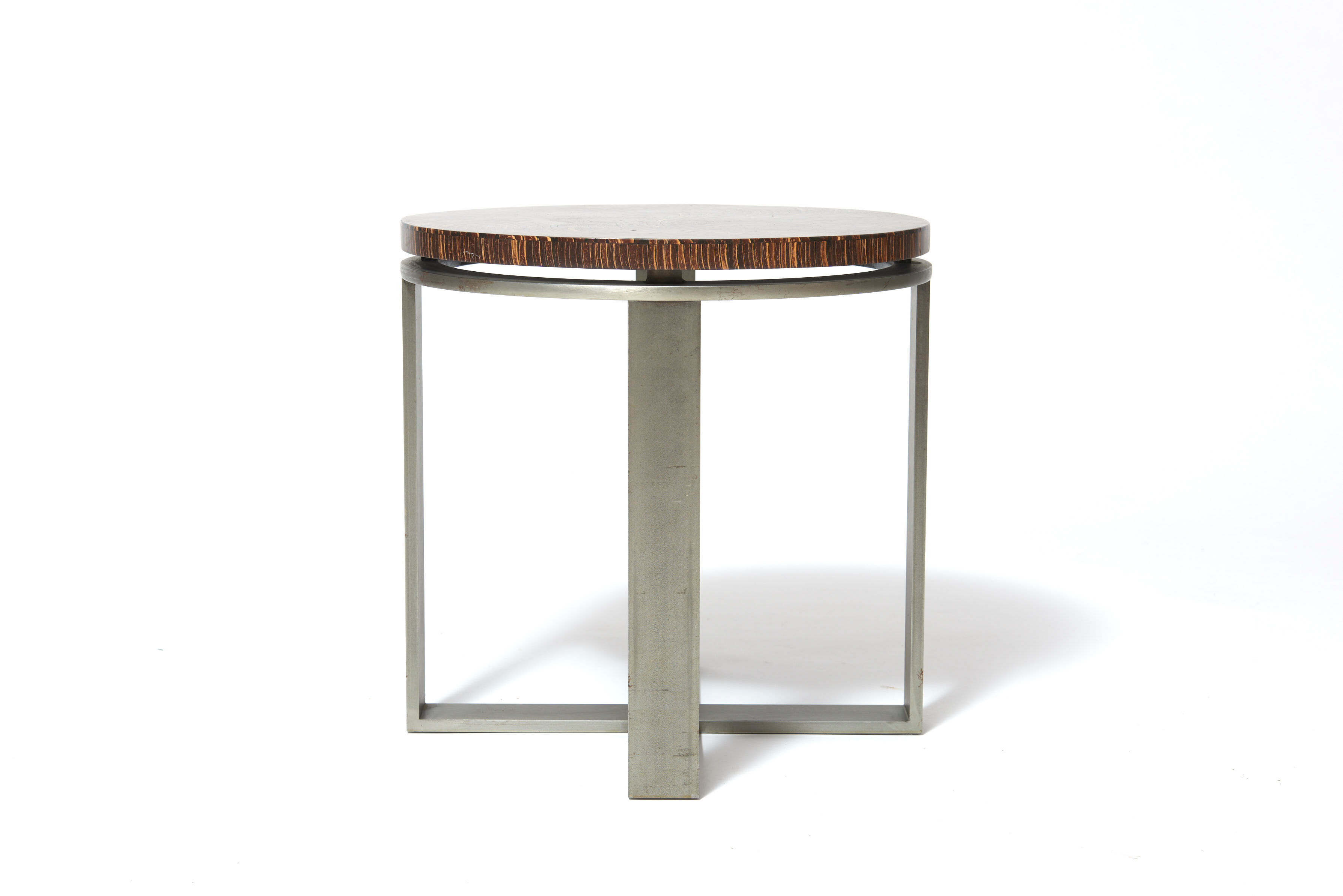 Art-deco style side table in palm wood and steel base