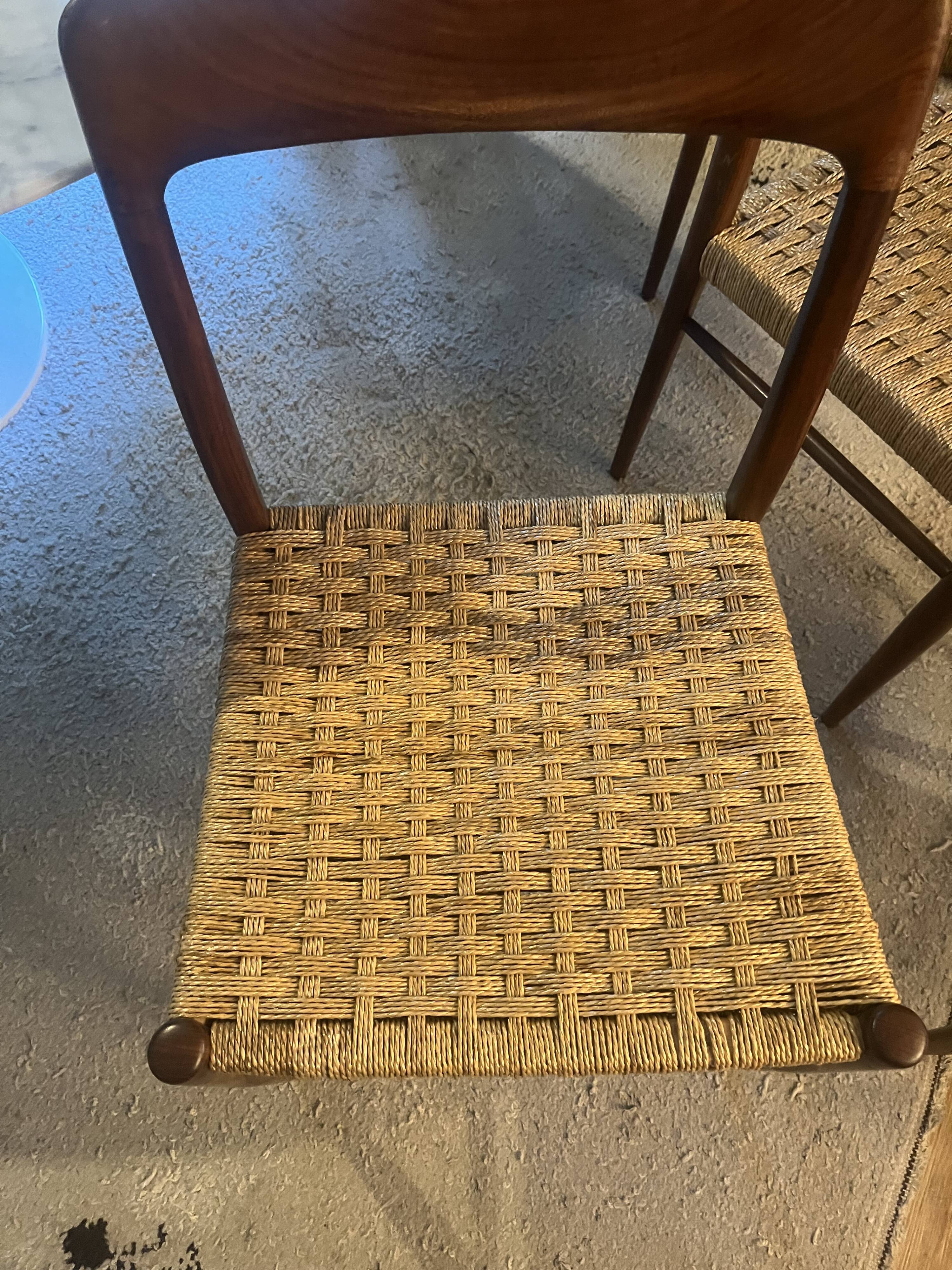 Set of 4 teak and rope chairs from the 60s