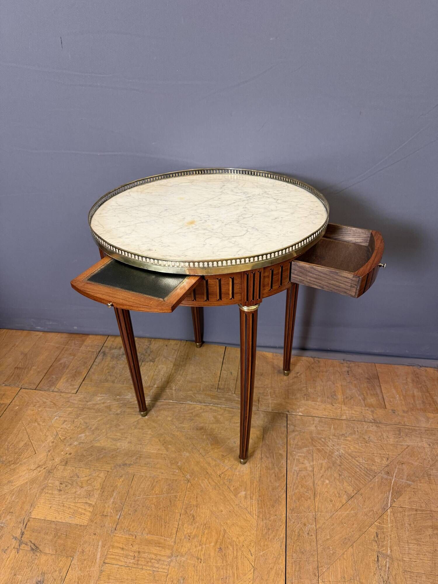 Louis XVI Bouillotte Table in rosewood marquetry