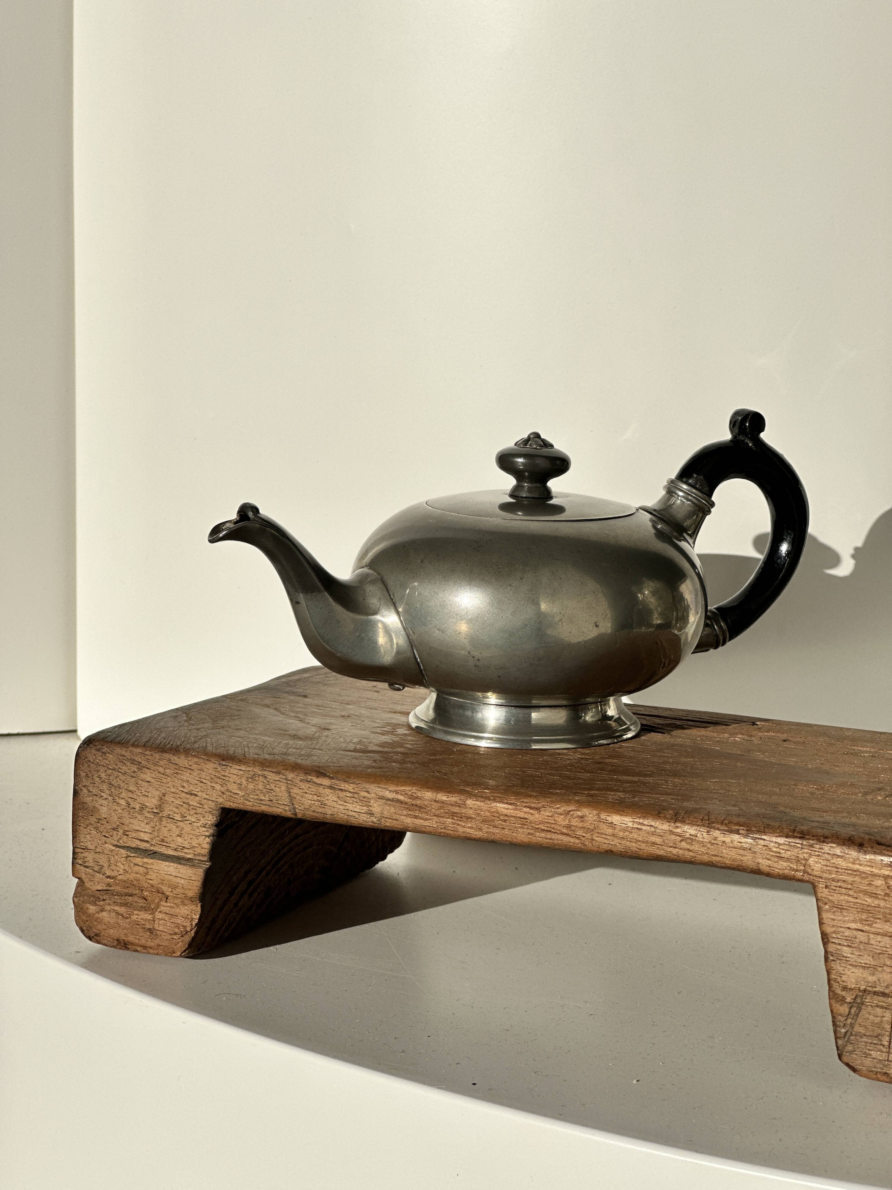 Small teapot, pewter coffee pot flattened oval shape