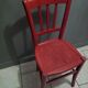 Chaise Louis Philippe repeinte en rouge