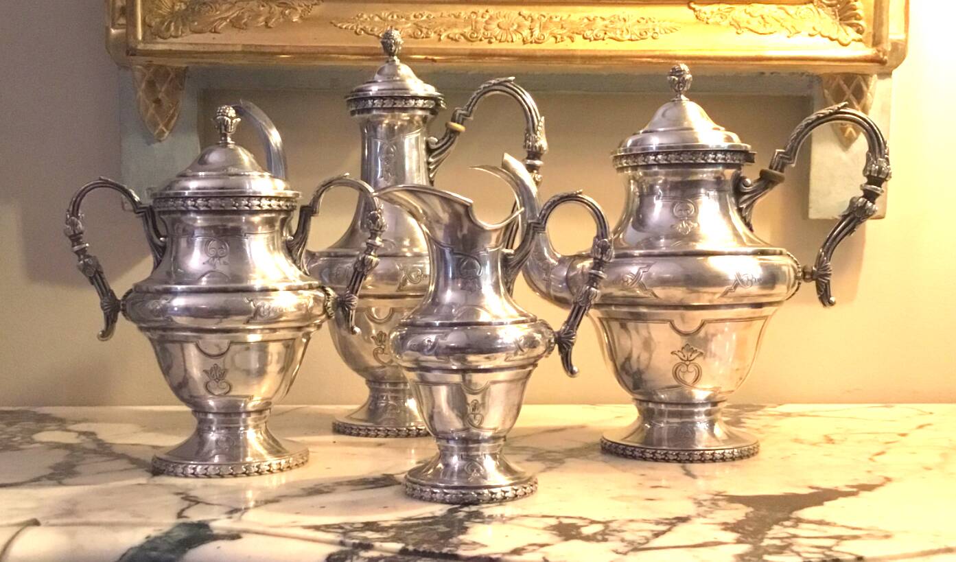 Silver-plated metal tea and coffee service in a 4-piece style.